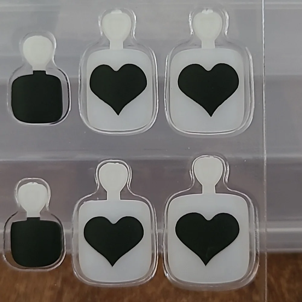 2/$16 Hearts Press On Toenails